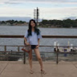 Meet your Posher, Kimberly